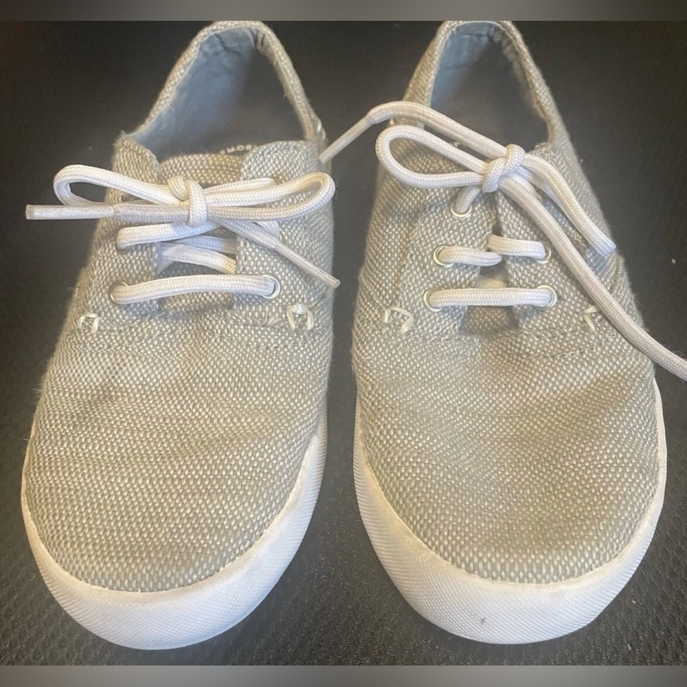 Kids Casual Canvas Sneakers in Light tan - Comfortable Everyday Shoes.